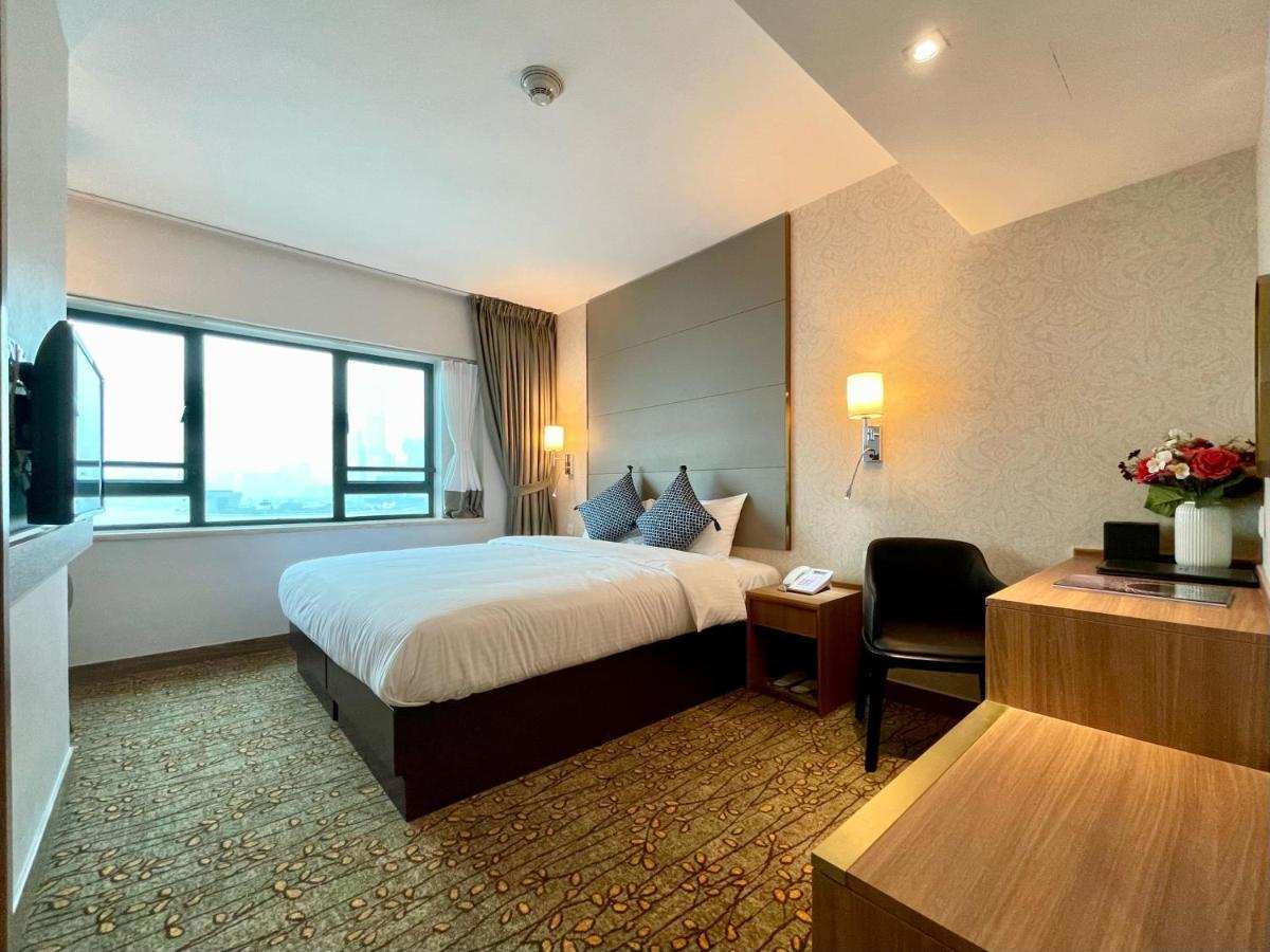 แลนเดอร์ แกรนด์ โฮเทล Hotel ฮ่องกง ภายนอก รูปภาพ